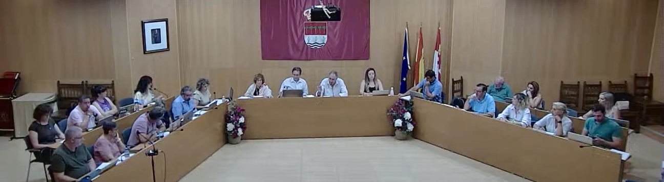 Alcalde del PP prohíbe llamar “extrema derecha” a Vox en el Pleno del Ayuntamiento de Laguna de Duero, denuncia IU-Podemos